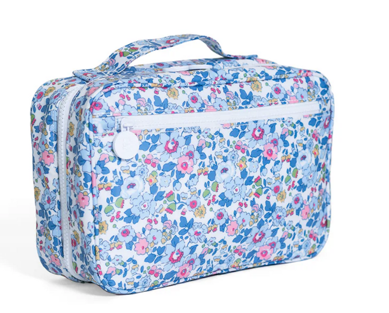 Bundle Up2 Hanging Activity/Toiletry Bag